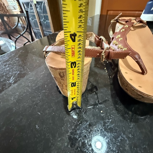 Guess platform sandal - Picture 3 of 5